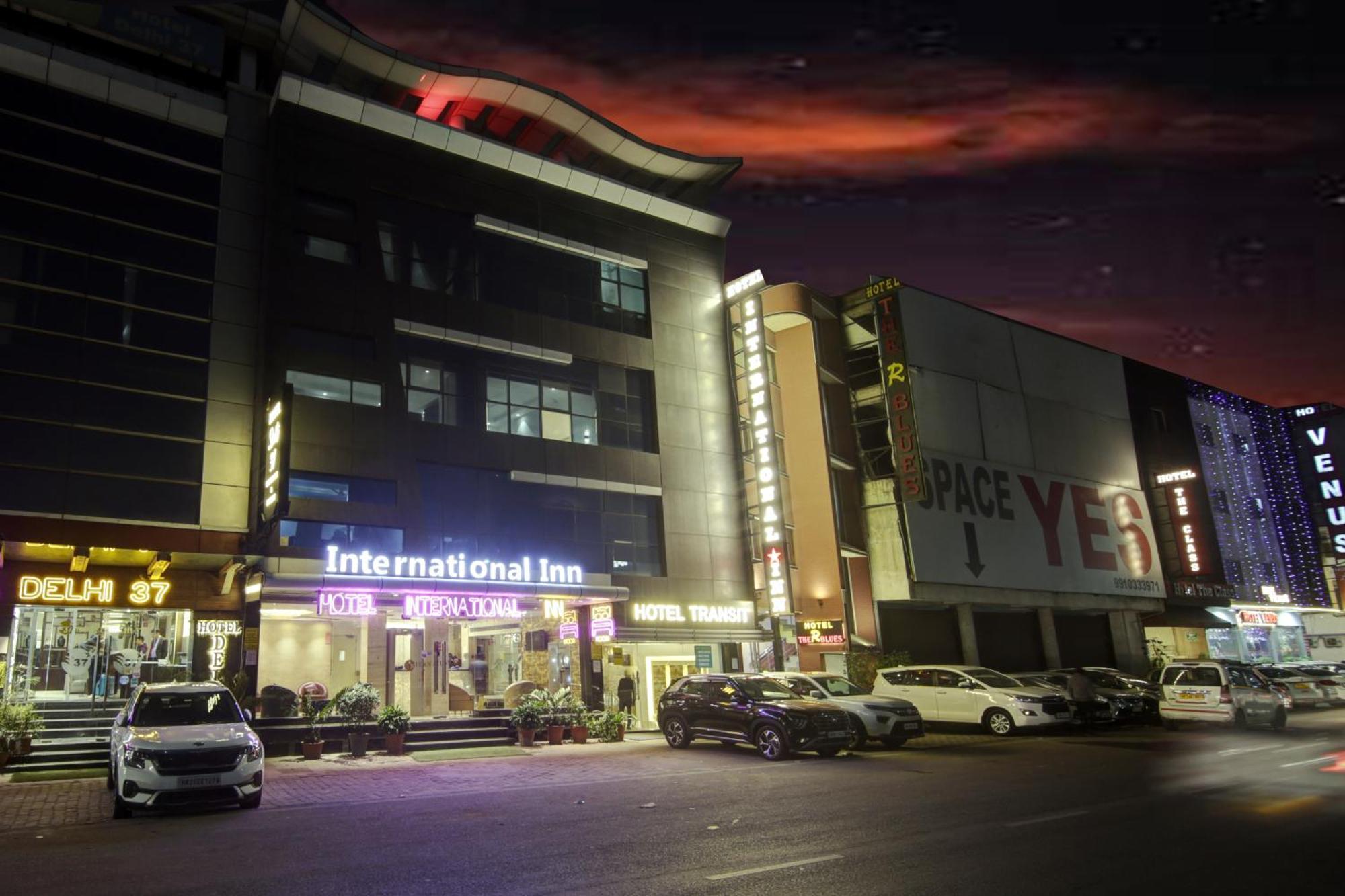 Hotel International Inn By Star Group - Near Delhi Airport Nova Deli Exterior foto
