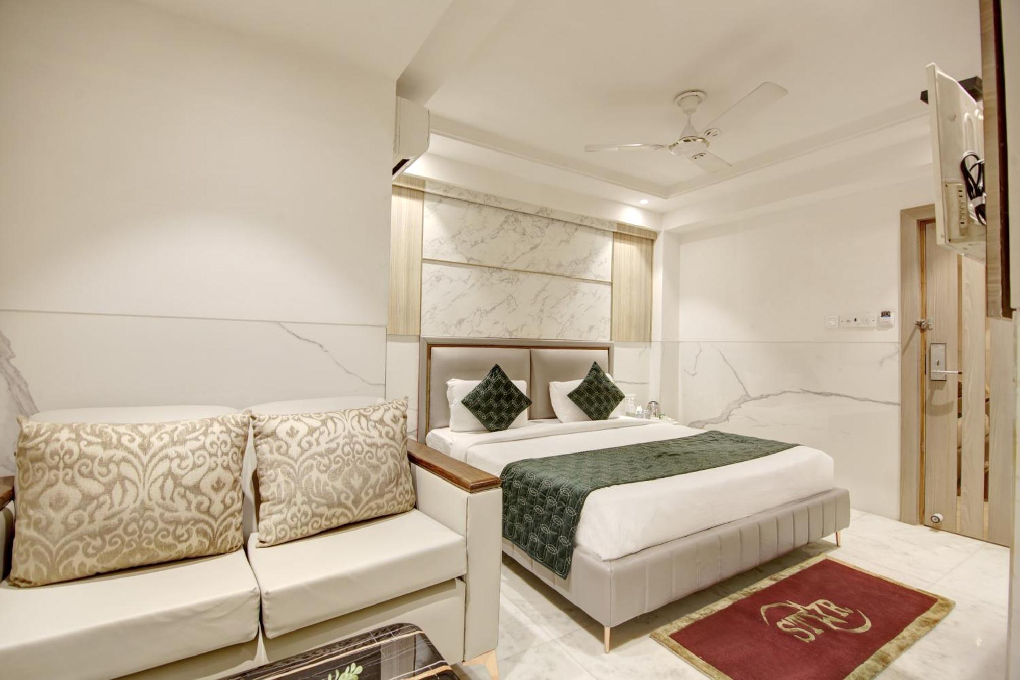 Hotel International Inn By Star Group - Near Delhi Airport Nova Deli Exterior foto