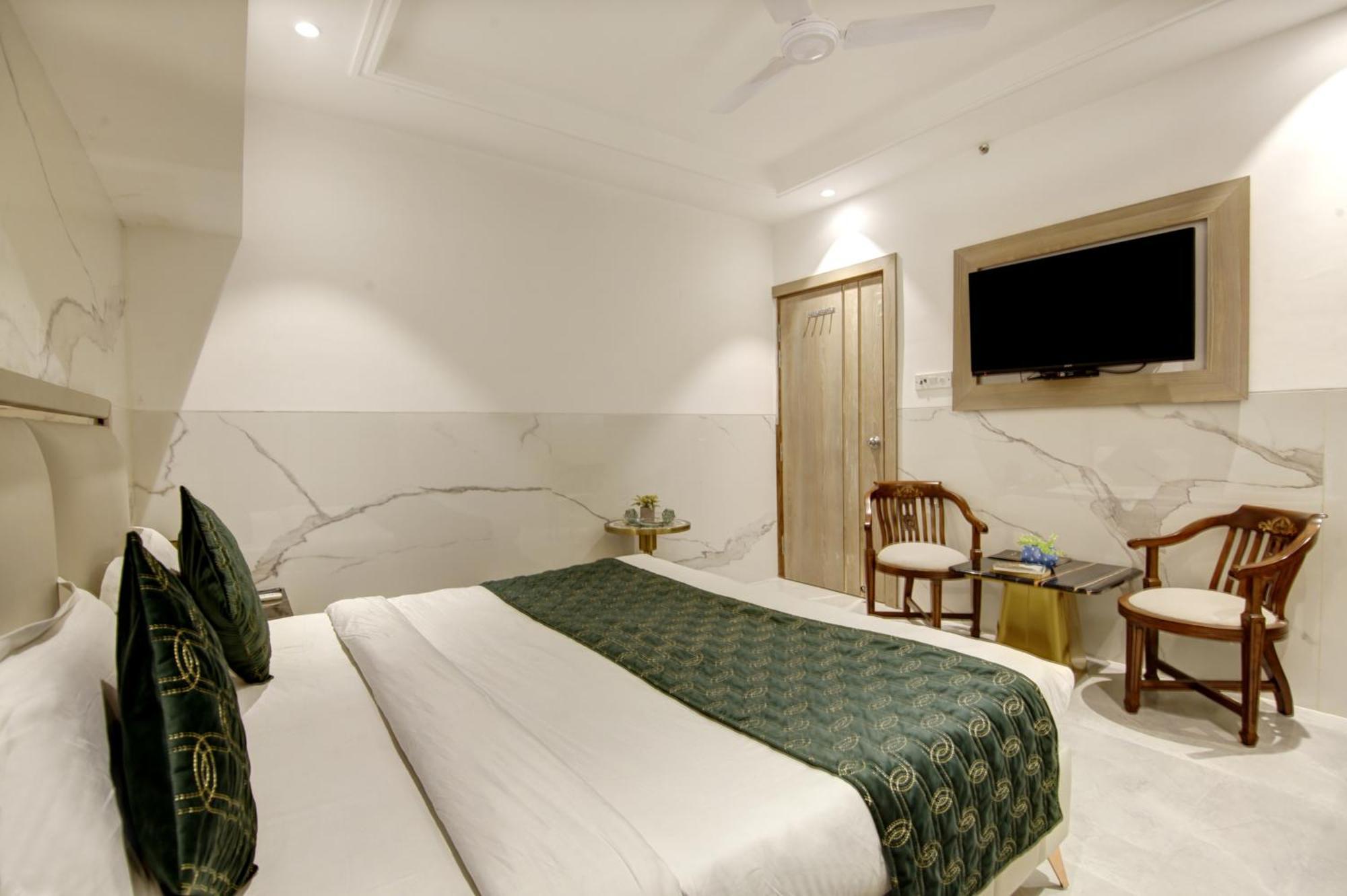 Hotel International Inn By Star Group - Near Delhi Airport Nova Deli Exterior foto
